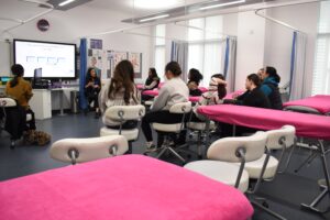 Beauty Courses Presentation